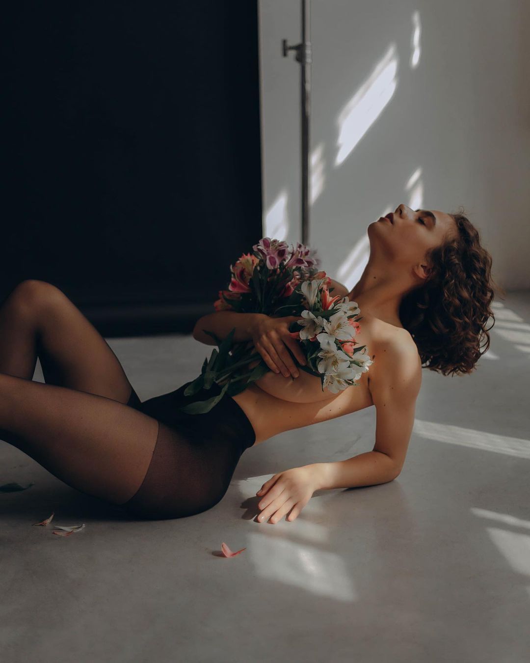 Solomiya Maievska: Best Profile Images of the Famous Model and Actress - Image 1