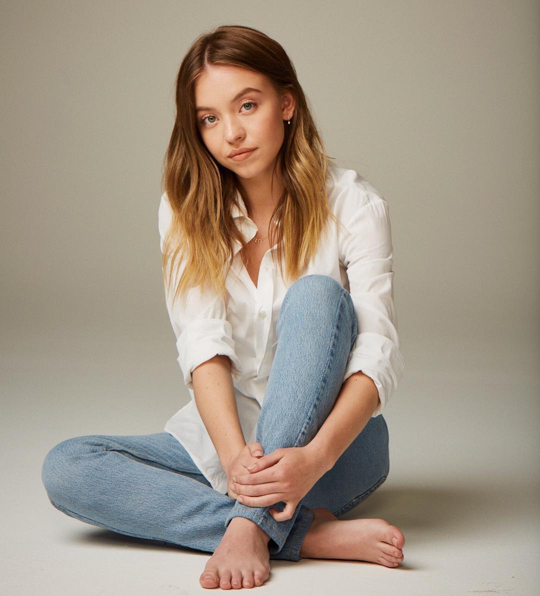 Sydney Sweeney: Las Mejores Imágenes de Perfil de la Modelo y Actriz - Image 15