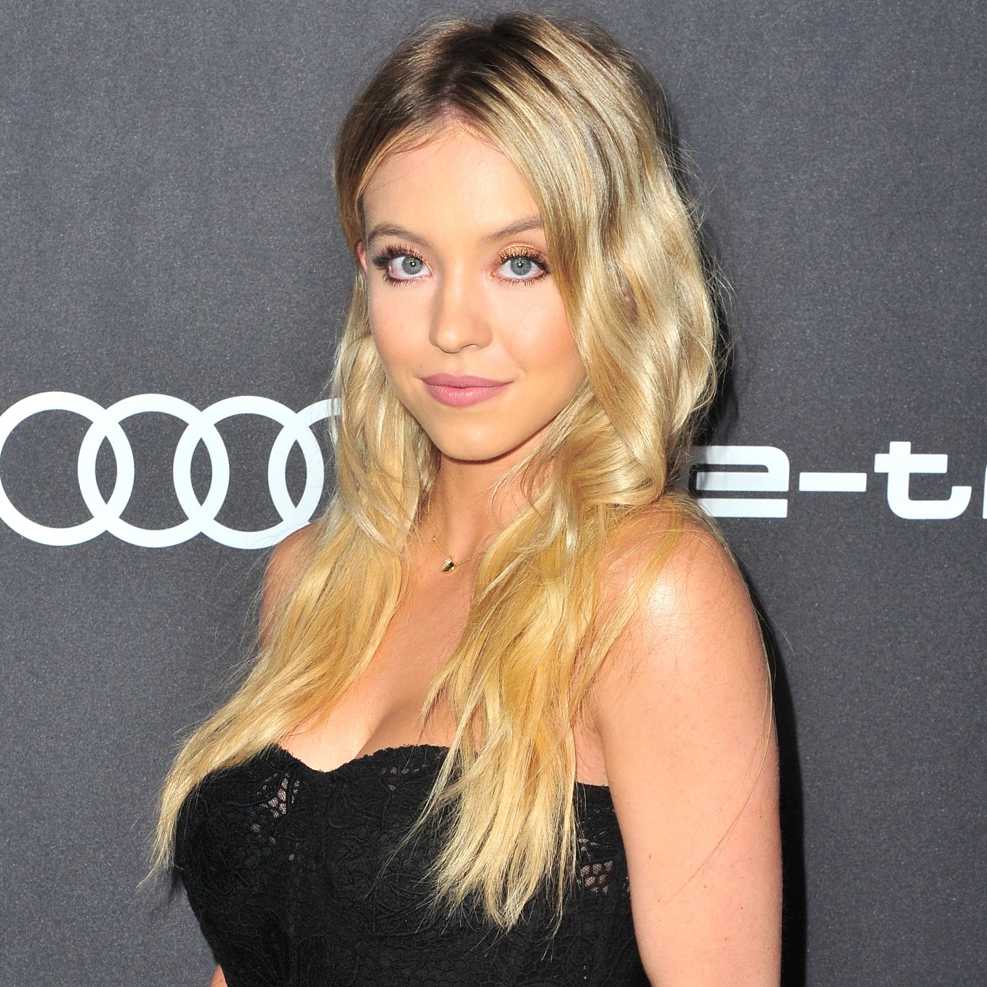 Sydney Sweeney: Las Mejores Imágenes de Perfil de la Modelo y Actriz - Image 14