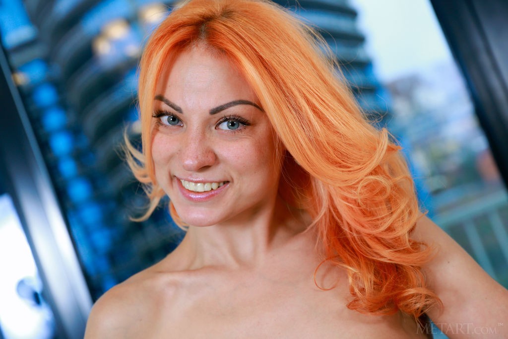 Beatrice Roja - Red-haired chick boasts about her skinny body